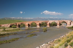 Most Cobandede ze seldžudského období (1297-1298)