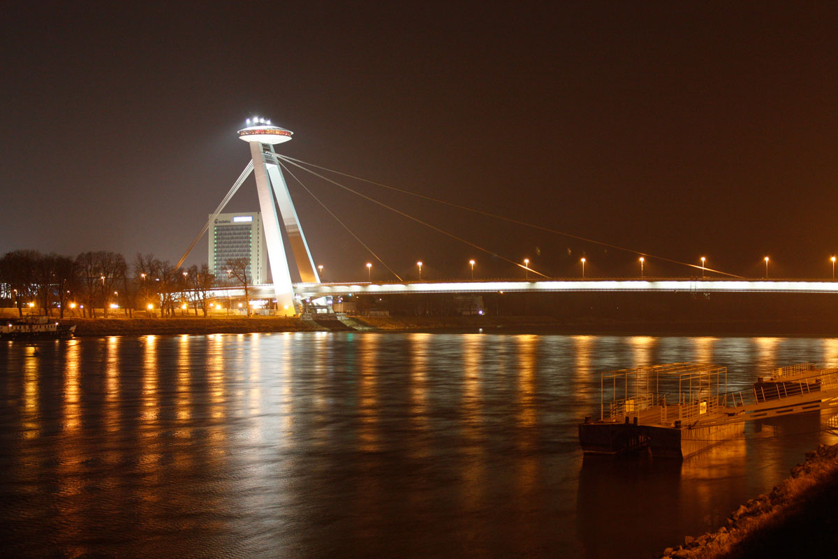 Nový most v noci