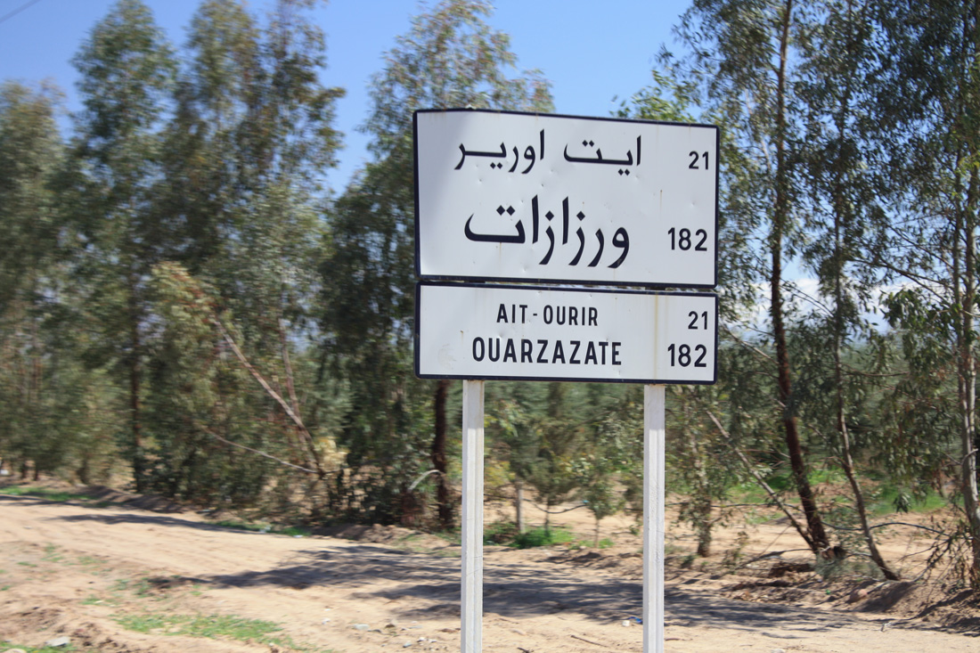 Quarzazate - město, které leží na druhé straně hor a kam míříme.