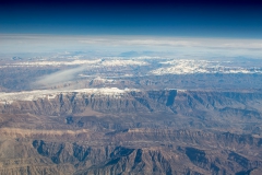 Zasněžené vrcholky íránských hor